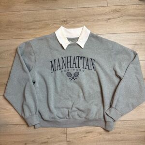 Gray Manhattan New York Hollister Collared Crewneck Sweater Size Large